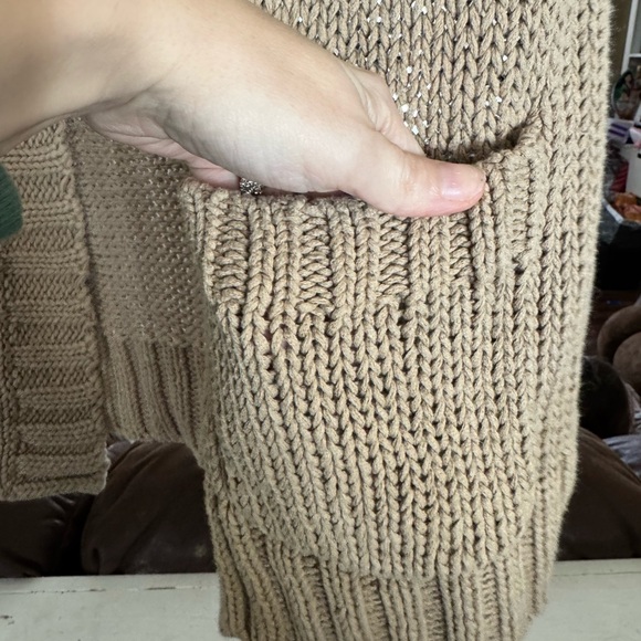 Michael Kors Beige Women's Knitted Cardigan - Picture 4 of 13